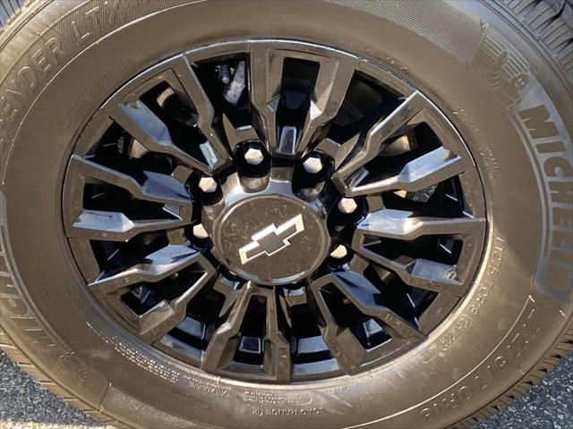2022 Chevrolet Silverado 3500HD 4WD Regular Cab Long Bed LT