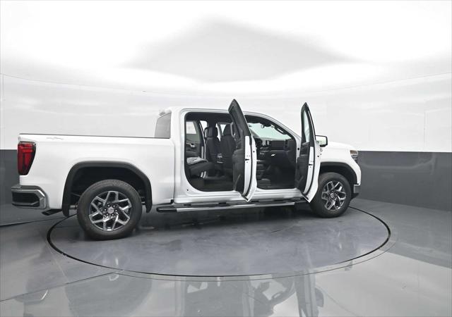 2026 GMC Sierra 1500 Crew Cab, Short Bed, SLT, 4WD