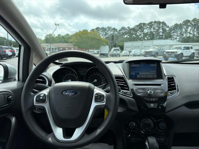 2017 Ford Fiesta SE