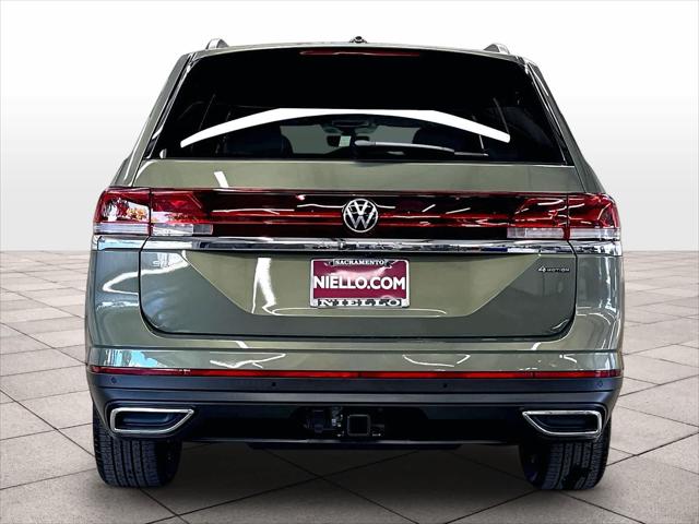 2026 Volkswagen Atlas SE with Technology