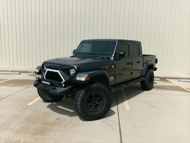 2021 Jeep Gladiator Overland for sale in Hoisington, KS