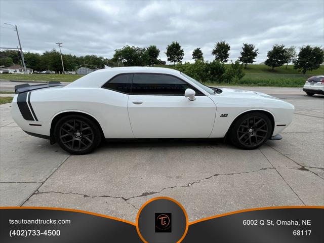 2016 Dodge Challenger R/T Scat Pack