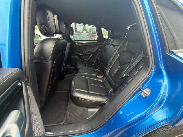 2015 Porsche Macan S