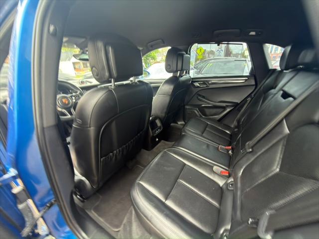 2015 Porsche Macan S