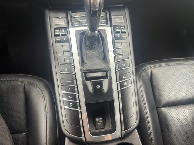 2015 Porsche Macan S