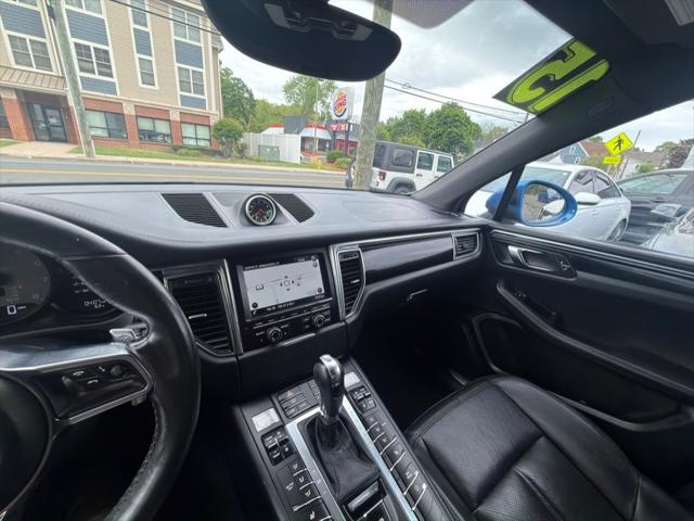 2015 Porsche Macan S