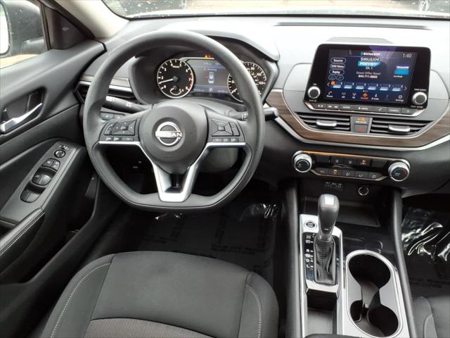 2024 Nissan Altima SV FWD