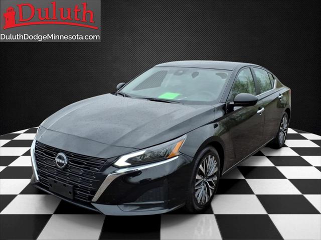 2024 Nissan Altima SV FWD for sale in Duluth, MN