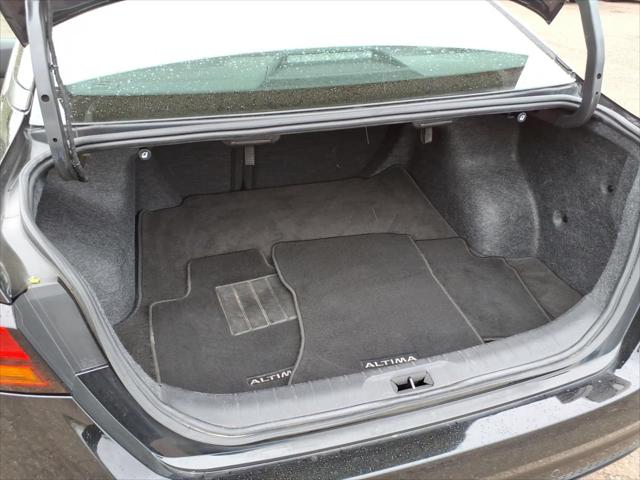 2024 Nissan Altima SV FWD