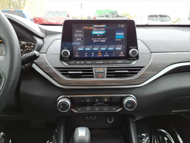 2024 Nissan Altima SV FWD