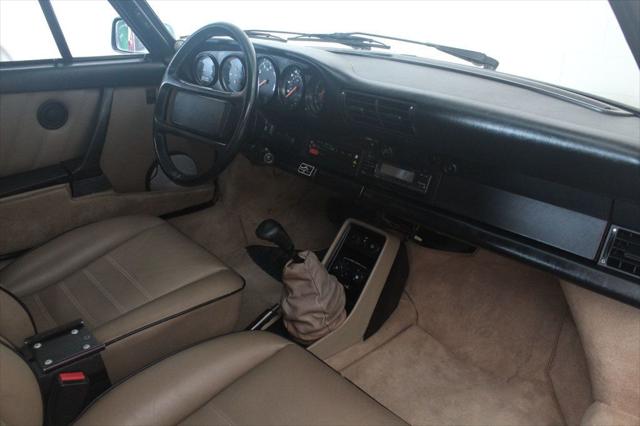 1986 Porsche 911 Carrera