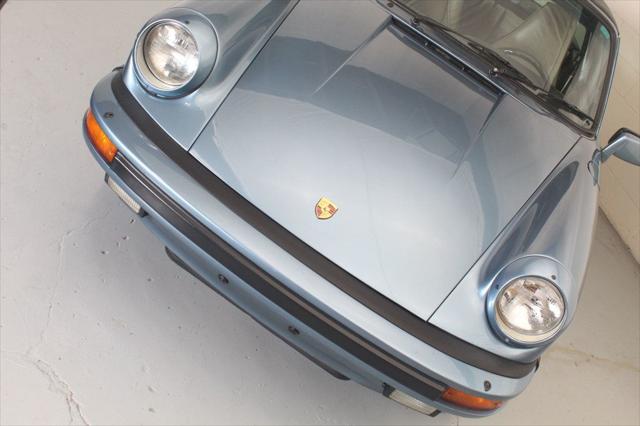 1986 Porsche 911 Carrera