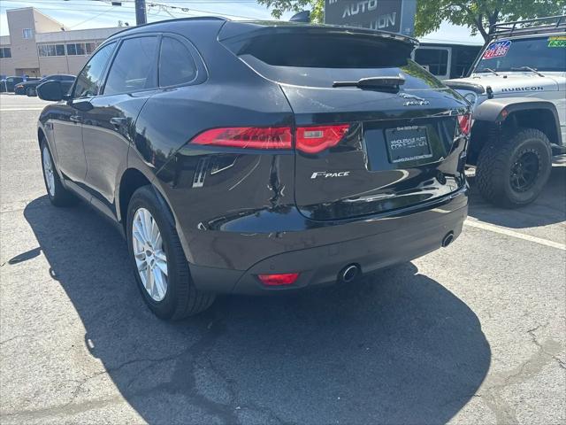 2017 Jaguar F-PACE 35t Prestige