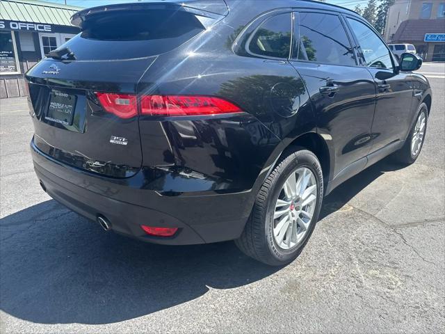 2017 Jaguar F-PACE 35t Prestige