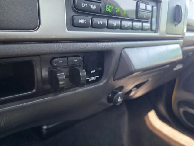 2006 Ford F-350 Crew Cab 156"" Amarillo 4WD