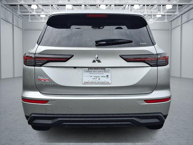 2025 Mitsubishi Outlander ES 2.5 S-AWC