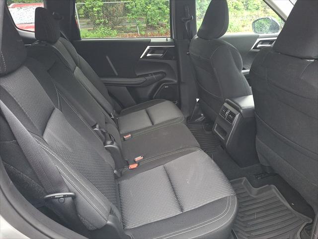2025 Mitsubishi Outlander ES 2.5 S-AWC