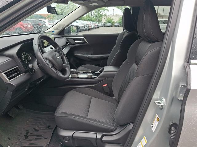 2025 Mitsubishi Outlander ES 2.5 S-AWC