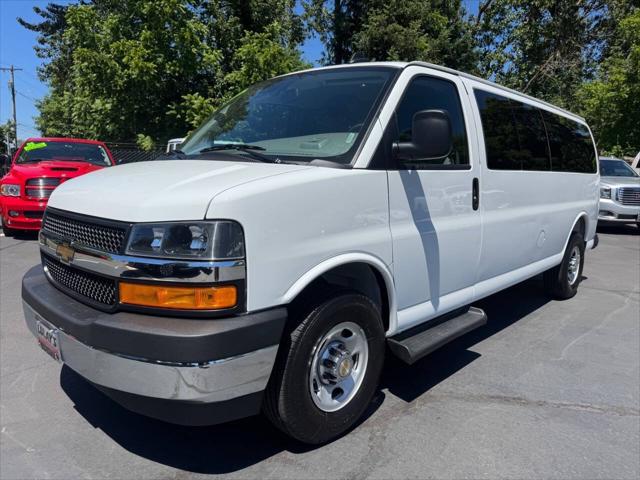 2025 Chevrolet Express Passenger RWD 3500 Extended Wheelbase LT for sale in Salem, OR
