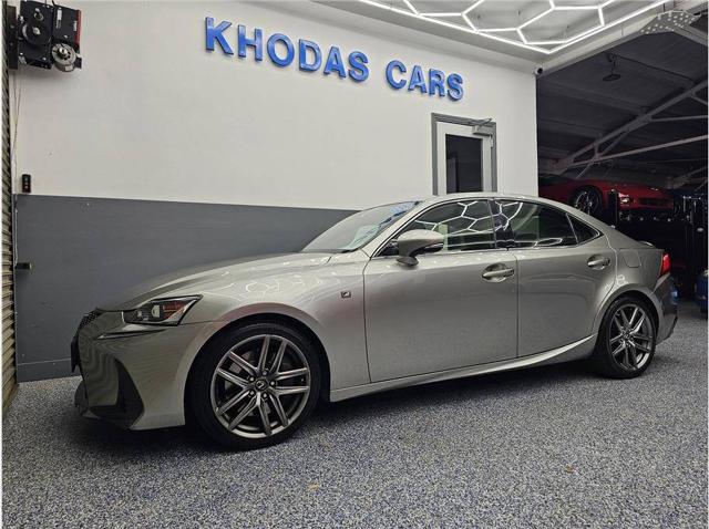 2017 Lexus IS 200t Base 4dr Sedan