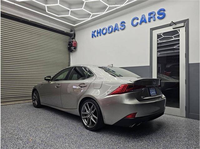 2017 Lexus IS 200t Base 4dr Sedan