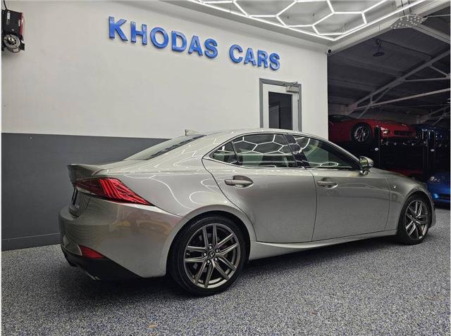 2017 Lexus IS 200t Base 4dr Sedan