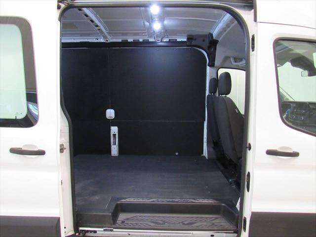 2022 Ford Transit Cargo Van 250 3dr LWB Medium Roof Cargo Van
