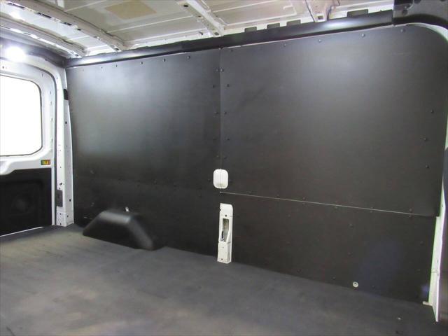 2022 Ford Transit Cargo Van 250 3dr LWB Medium Roof Cargo Van