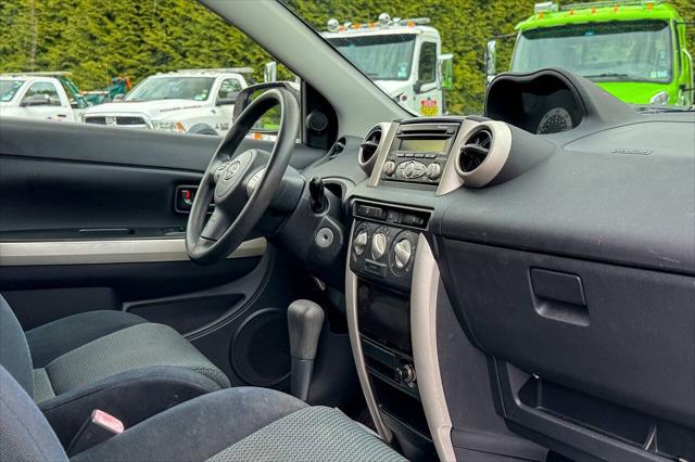 2006 Scion xA Base 4dr Hatchback w/Automatic