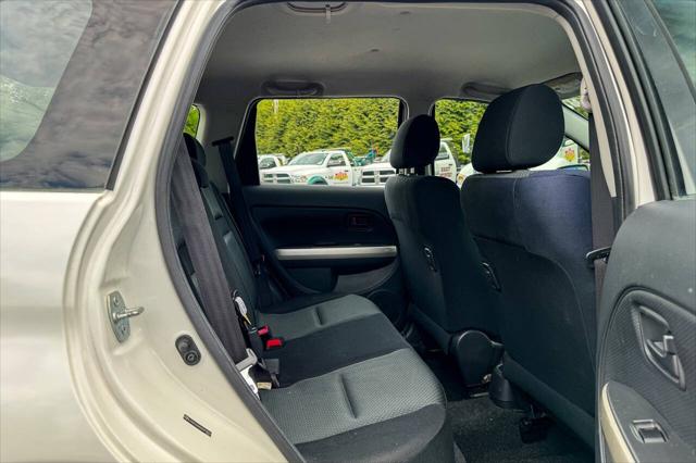 2006 Scion xA Base 4dr Hatchback w/Automatic