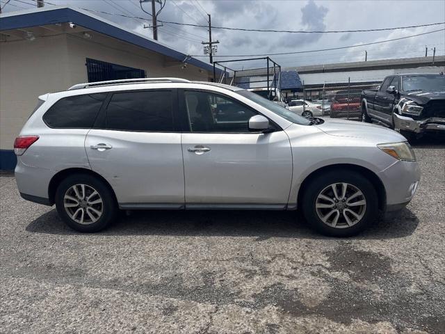 2015 Nissan Pathfinder S
