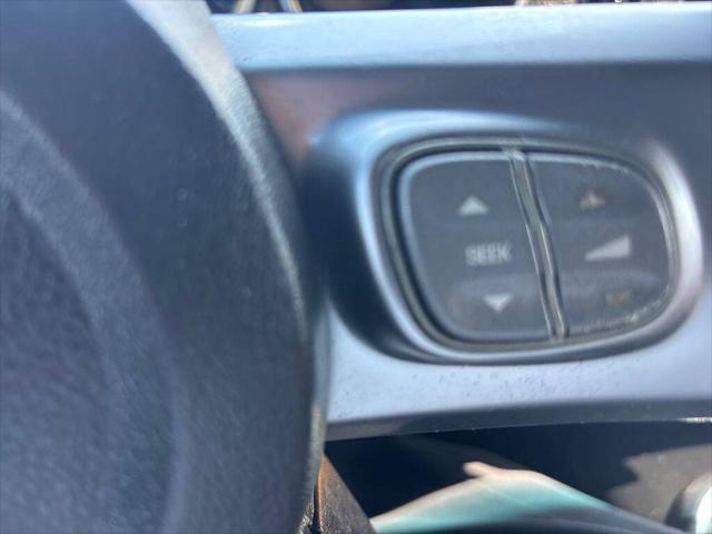 2004 Chevrolet SSR LS 2dr Regular Cab Convertible Rwd SB