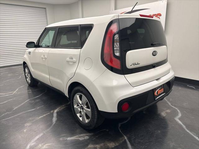 2019 Kia Soul Base 4dr Crossover 6A