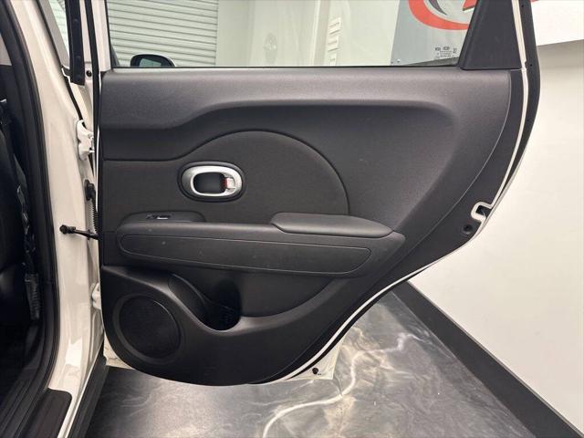 2019 Kia Soul Base 4dr Crossover 6A