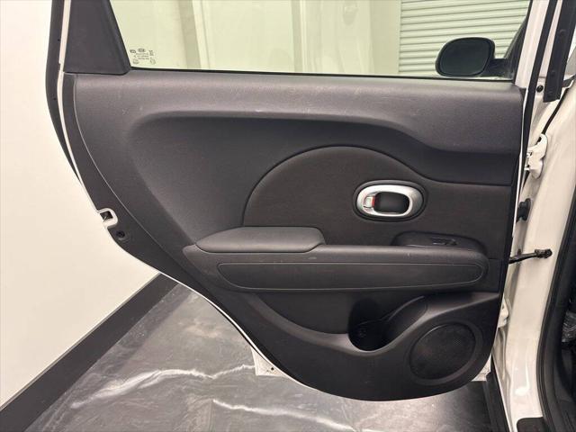 2019 Kia Soul Base 4dr Crossover 6A
