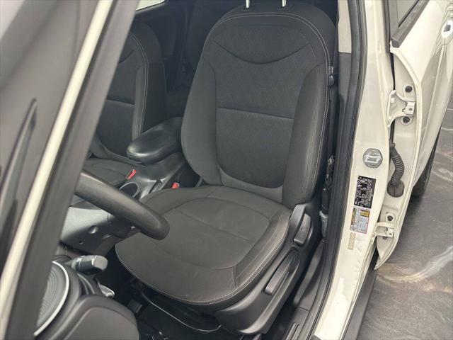 2019 Kia Soul Base 4dr Crossover 6A