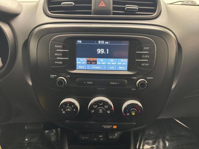 2019 Kia Soul Base 4dr Crossover 6A