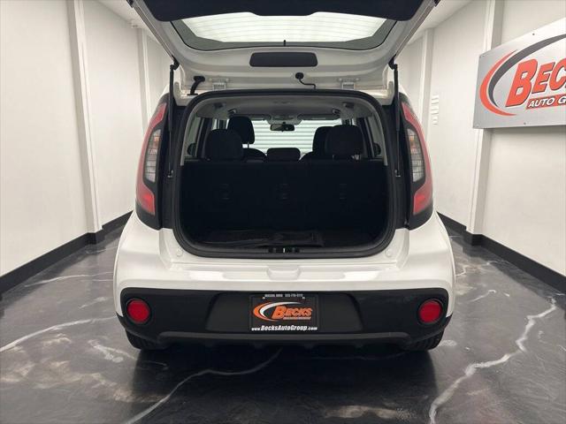 2019 Kia Soul Base 4dr Crossover 6A