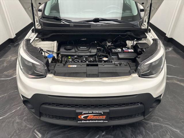2019 Kia Soul Base 4dr Crossover 6A