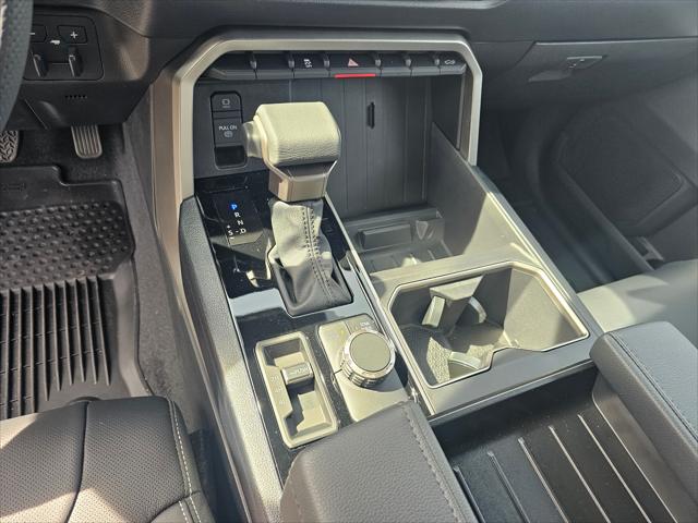 2026 Toyota Tundra SR5 CrewMax 5.5' Bed