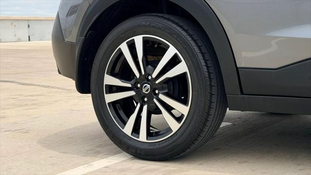 2019 Nissan Kicks SV