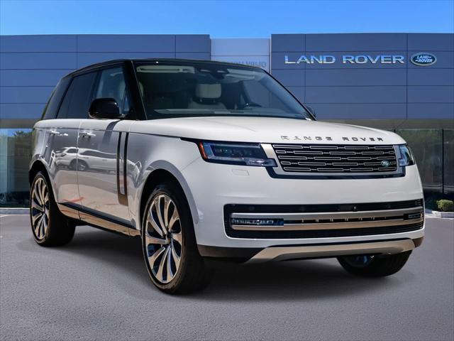 2026 Land Rover Range Rover P400 SE