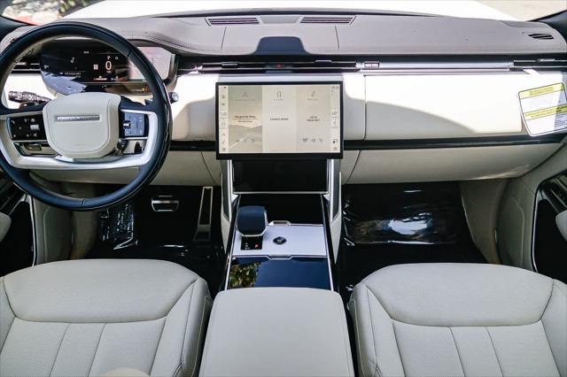 2026 Land Rover Range Rover P400 SE