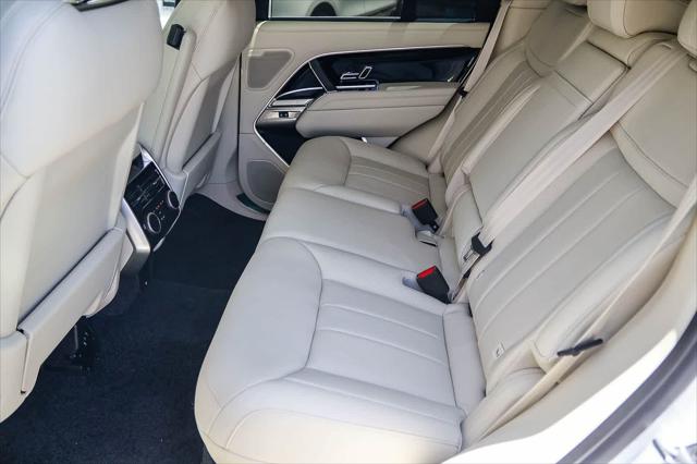 2026 Land Rover Range Rover P400 SE