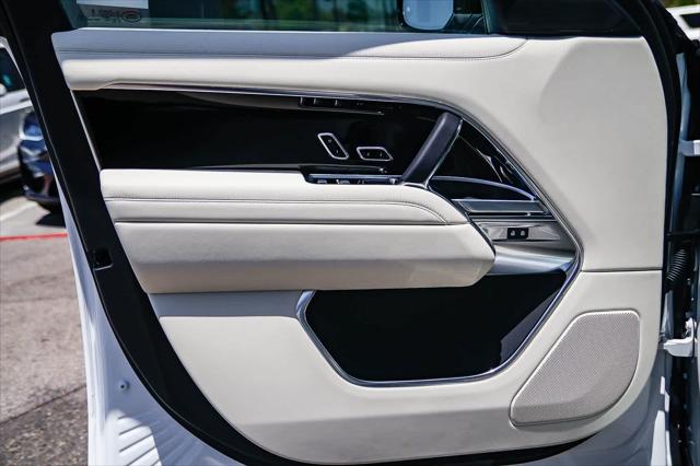 2026 Land Rover Range Rover P400 SE