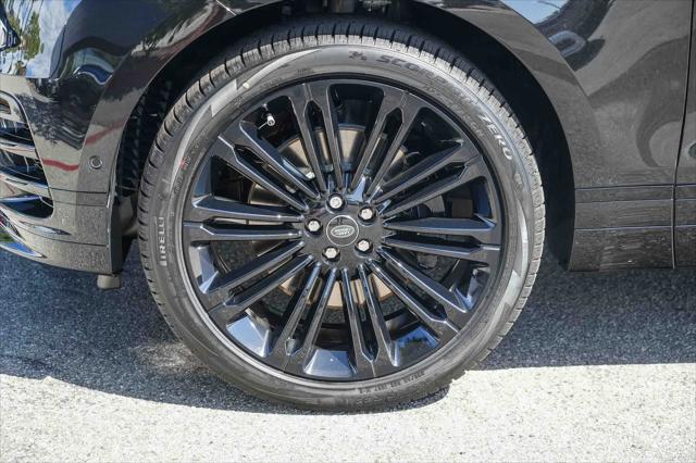 2026 Land Rover Range Rover Velar P250 Dynamic SE