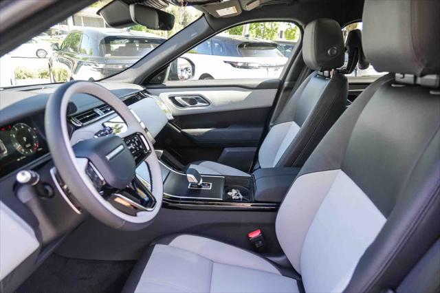 2026 Land Rover Range Rover Velar P250 Dynamic SE