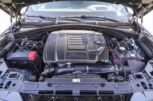 2026 Land Rover Range Rover Velar P250 Dynamic SE