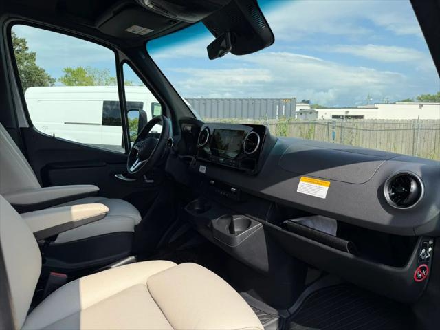 2024 Mercedes-Benz Sprinter 3500XD Chassis Standard Roof 4-Cyl Diesel HO