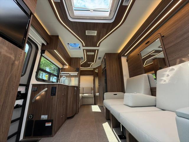 2024 Mercedes-Benz Sprinter 3500XD Chassis Standard Roof 4-Cyl Diesel HO